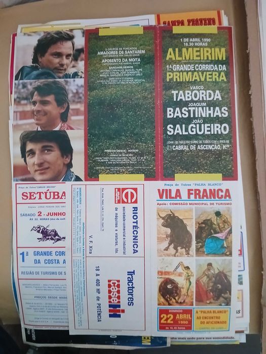 Cartazes de touradas
