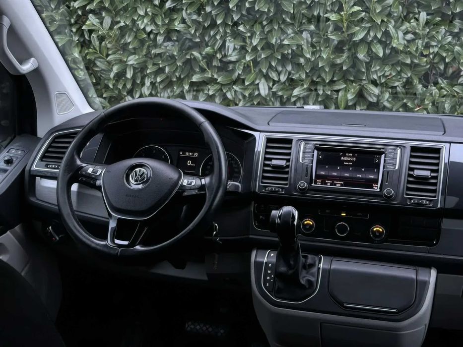 Volkswagen T6 Transporter      2017