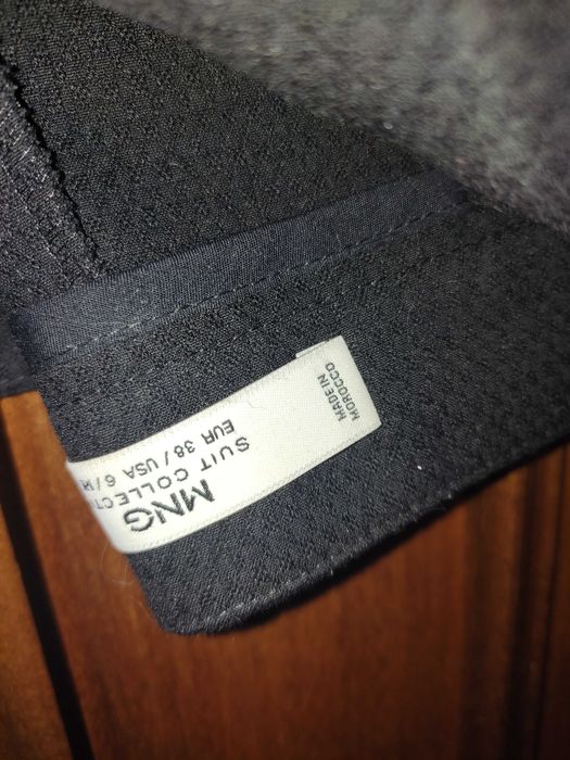 Calças pretas Mango