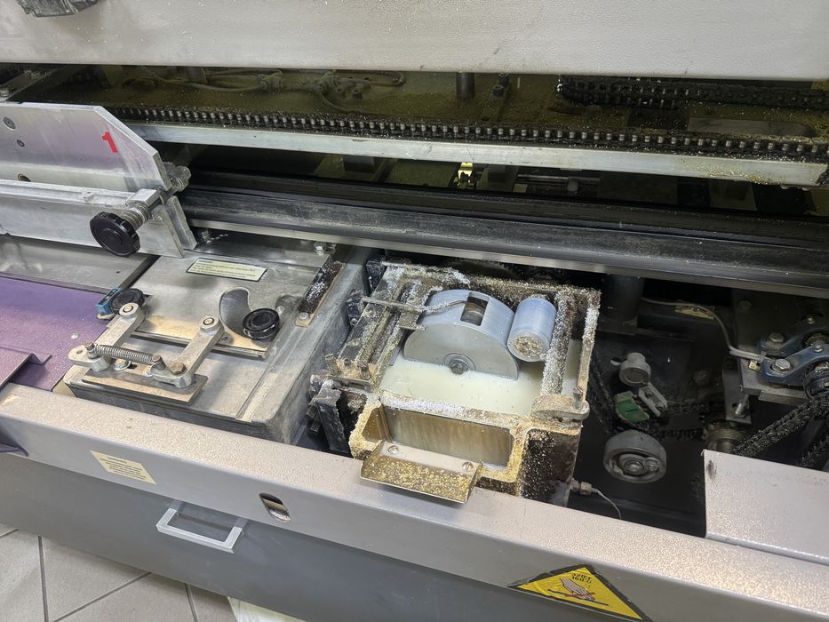 Oklejarka Heidelberg QB 200