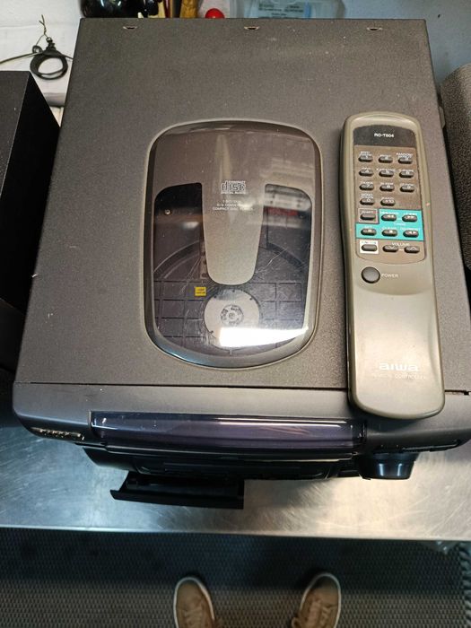 Aparelhagem HIFI Aiwa NSX-V25 para recuperar