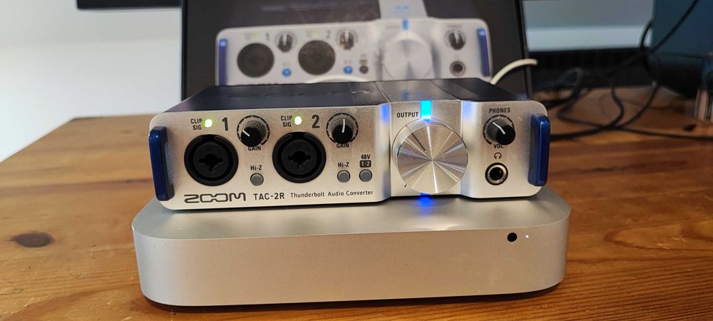 Interface audio Zoom TAC-2R Thunderbolt + MacMini i5 16GB RAM 2x 512GB