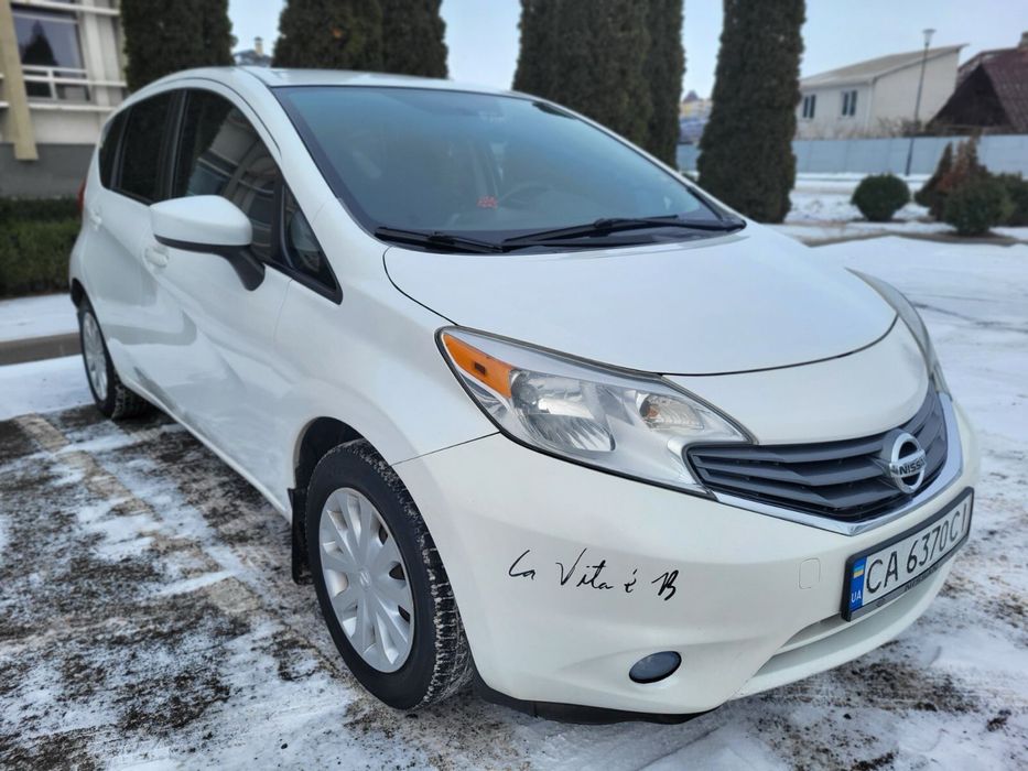 Продам автомобіль ,марки Nissan  Versa.