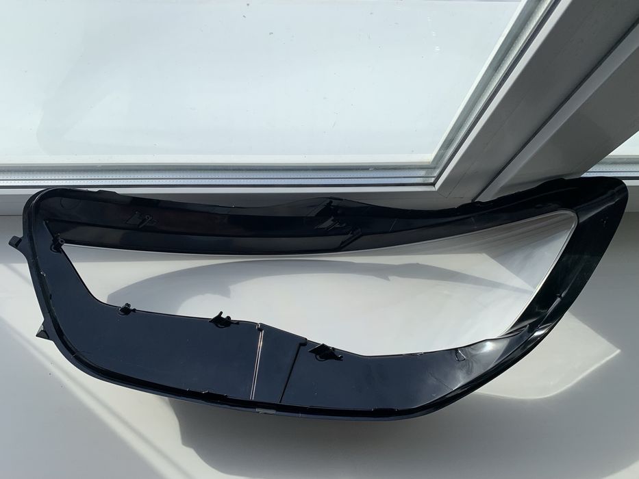 Комплект скла фар Audi A6 c7 + кріплення