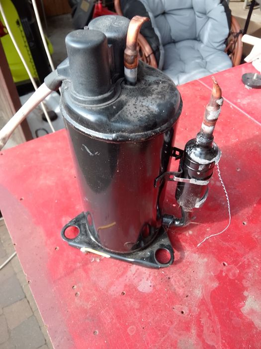 Sprężarka GMCC89U1 UZZ