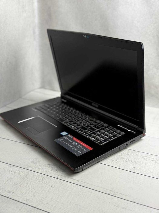 MSI GE72 6QC i7-6700HQ 16ram ssd 120 hdd 1tb GTX 960M 2gb