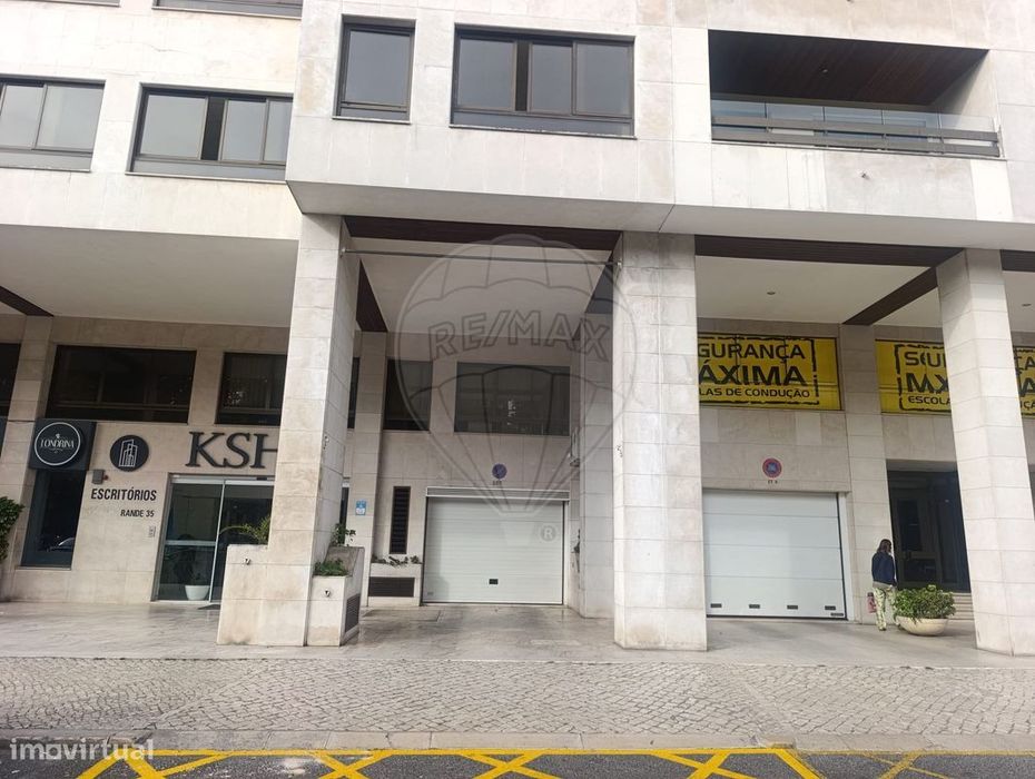 Garagem  para arrendamento