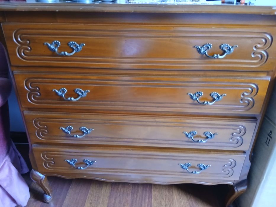 Cómoda Muito antiga em madeira carvalho francês