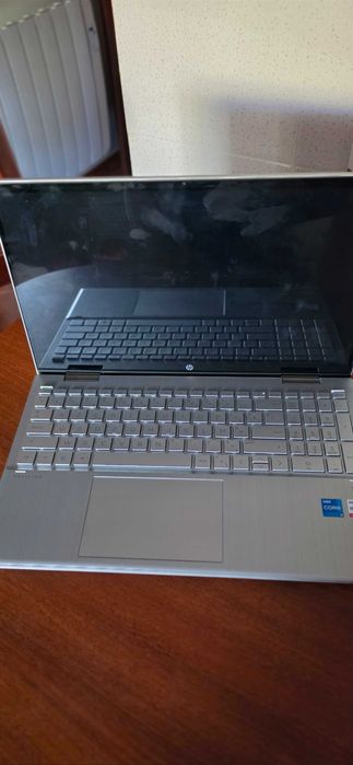 HP Pavilion x360 15 – Intel Core i5