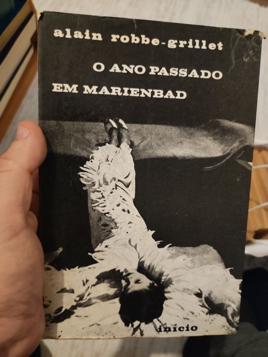 O Ano Passado em Marienbad - Alain Robbe-Grillet