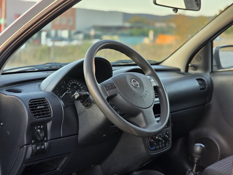 Opel Corsa C 1.2 (2005)