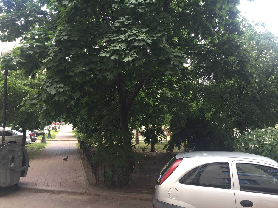 Продаж 3-х кімн. квартири Левка Лукьяненка 18,  біля М Минська