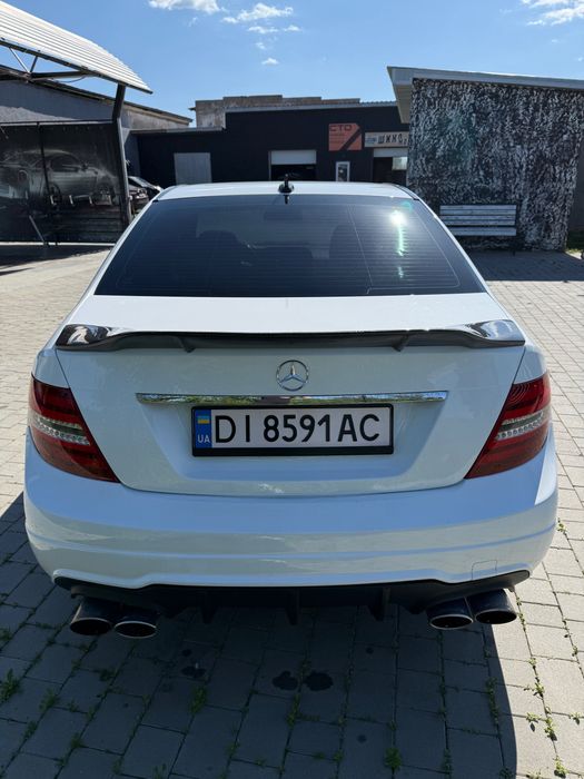 Mercedes-Benz C300 W204 2013