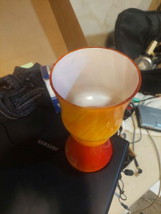 Sprzedam szkło kolorowe oraz lampe Ząbkowice !