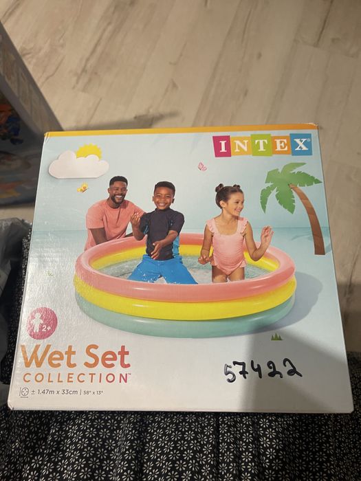 Надувний бассейн Intex