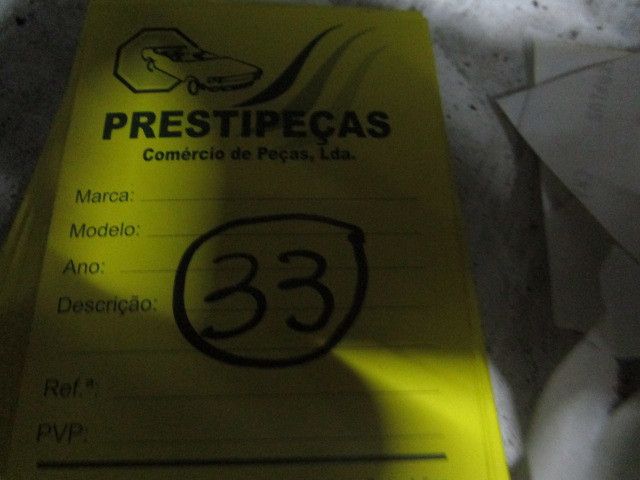 Chapeleira / tampo da mala VOLKSWAGEN Passat (3A2, 35I)