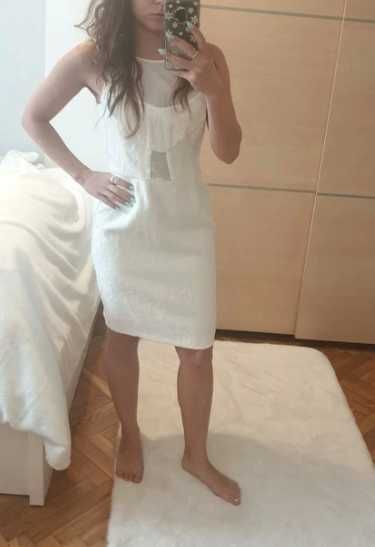 Biała sukienka z siateczką, M