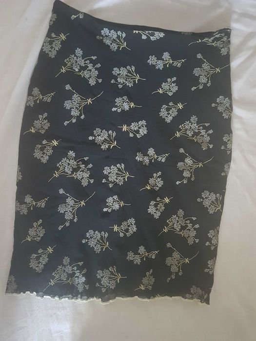 Юбка продаю новую