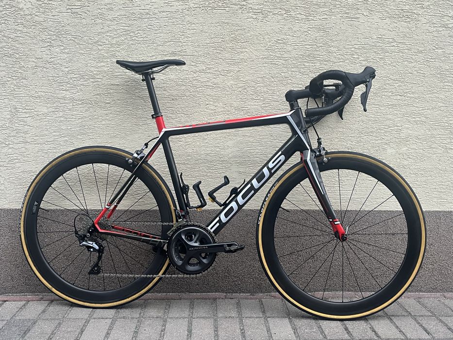 Rower szosowy Focus Cayo carbon ultegra 56