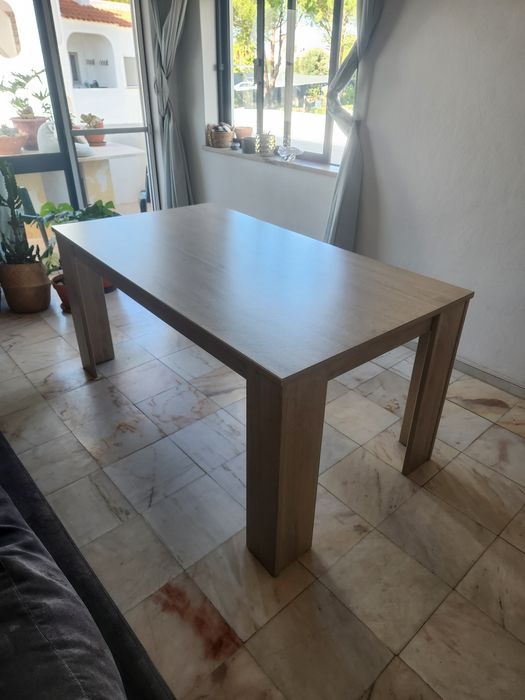 Mesa Sala Jantar