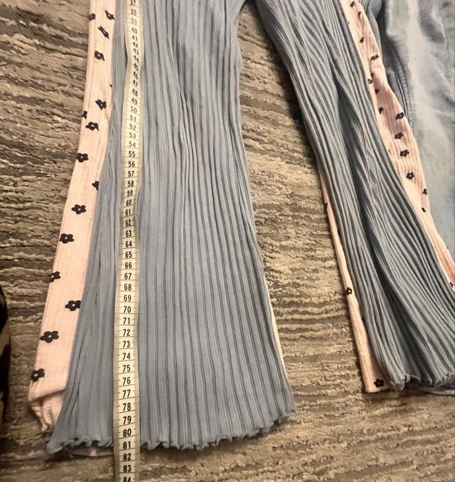 3 pary 9/10 lat z szerokimi nogawkami