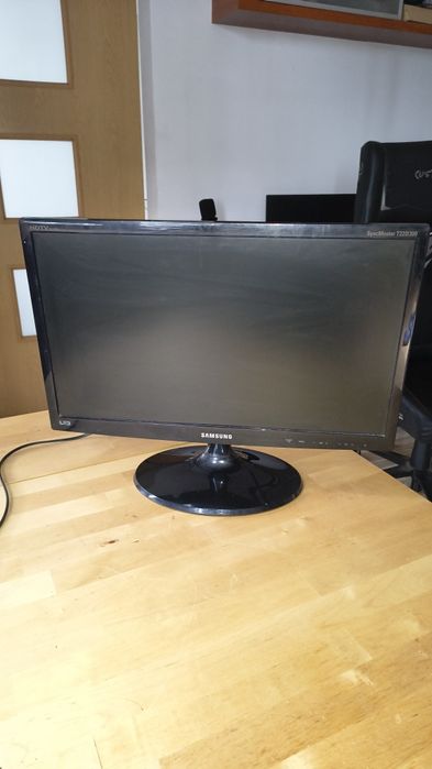 Używany Monitor Samsung SyncMaster T22B300 - 22 cale