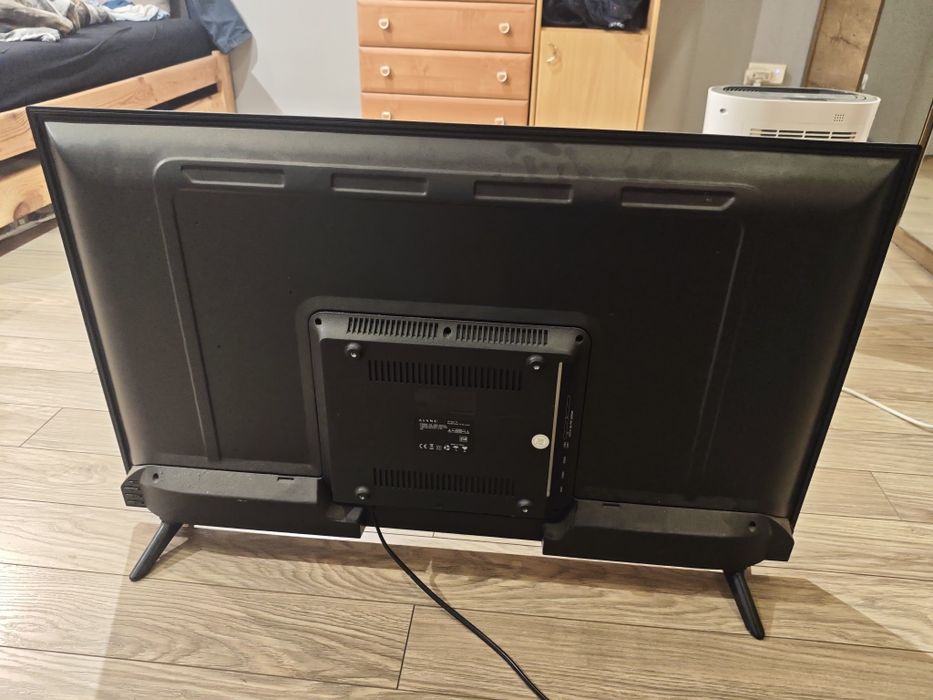 Telewizor LED Smart  Kiano 40 cali FHD