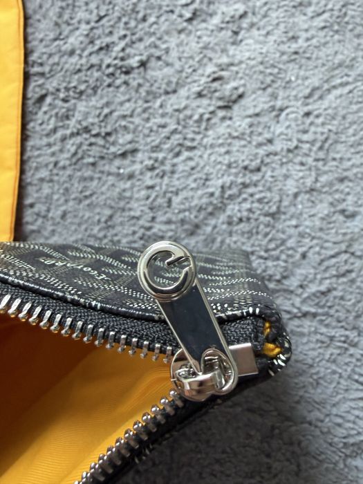 Goyard Sénat MM Pouch – Monogram + Dust Bag