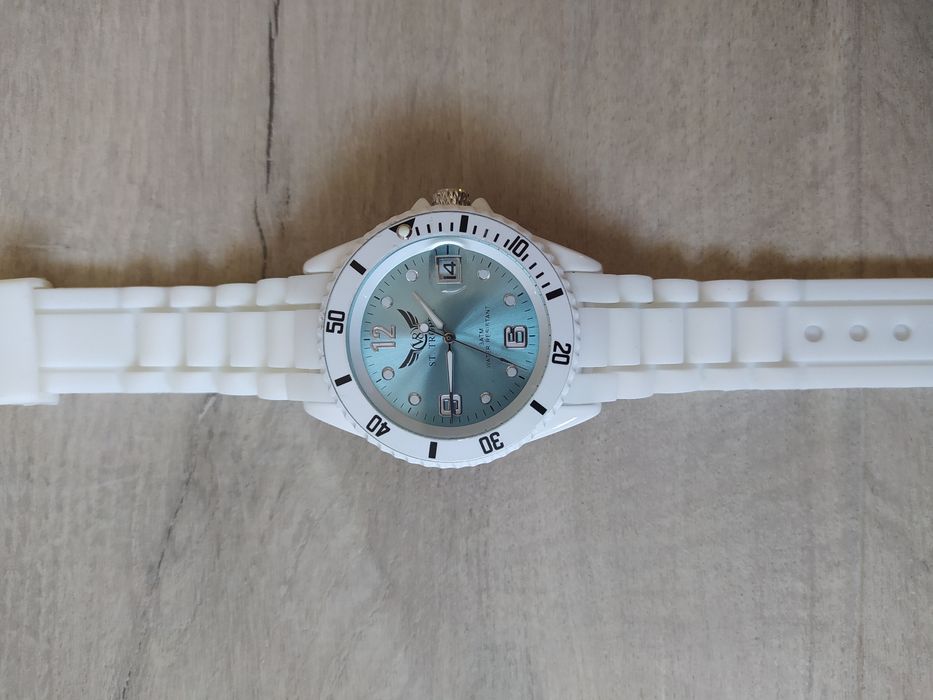 Zegarek St.Tropez V8 z chronometrem, zegarek mechaniczny.