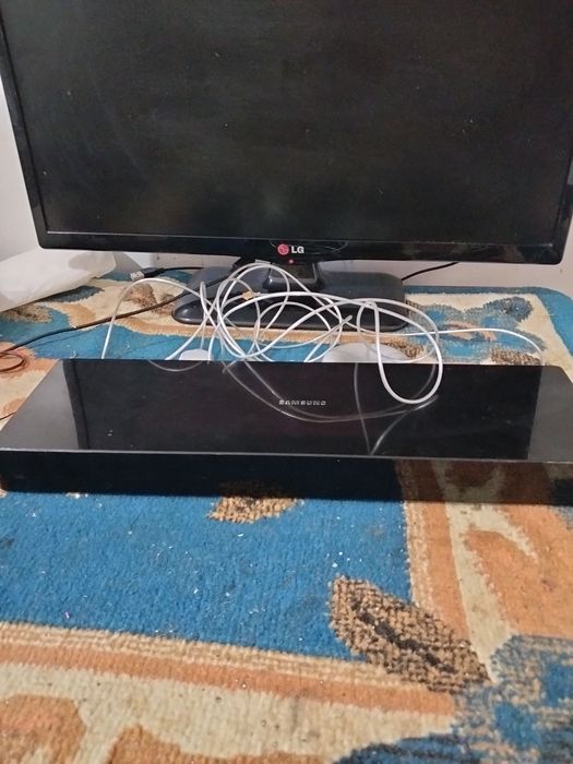 Samsung One Connet tv510865882649743361