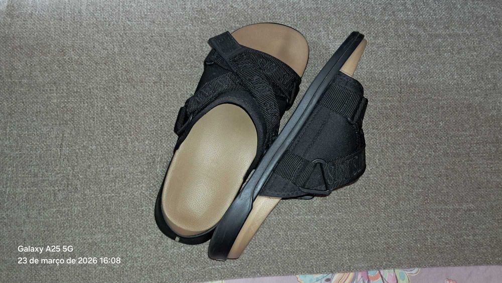 Chinelos NTX x RIDER pretos para  homem usados apenas uma vez.