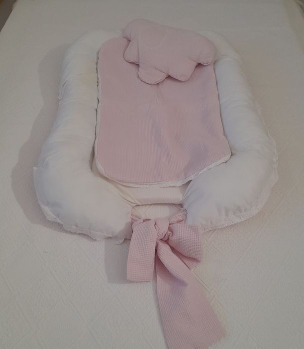 Ninho para cama bebé