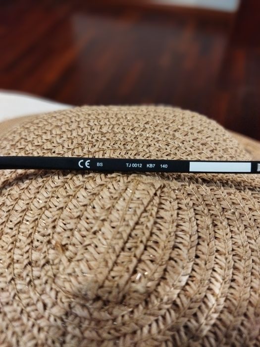 Óculos Tommy Jeans pretos