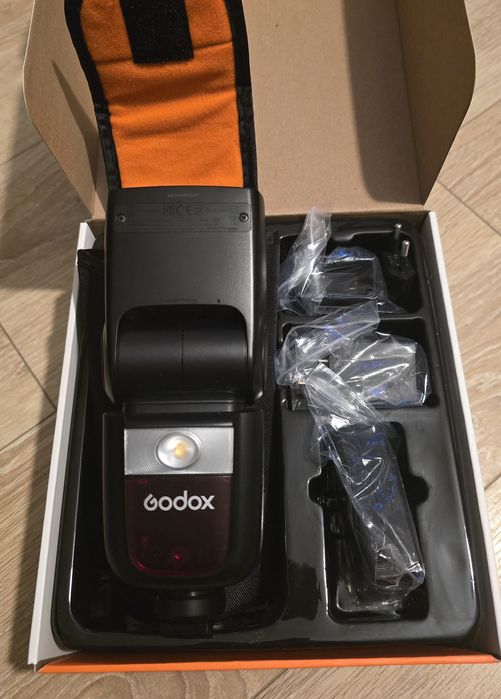 Lampa błyskowa godox v860 III sony