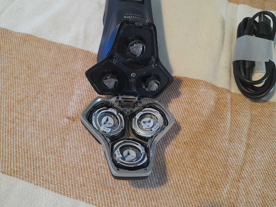 Golarka Maszynka Philips S5885/69 Z Wbudowanym Trymerem + Wkłady