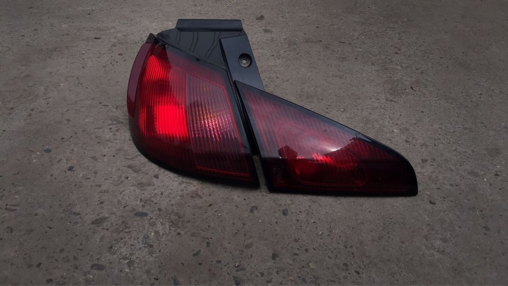 Стоп фара Mitsubishi Colt Мітсубісі Кольт