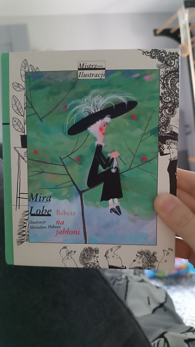 Książka Babcia na jabłoni