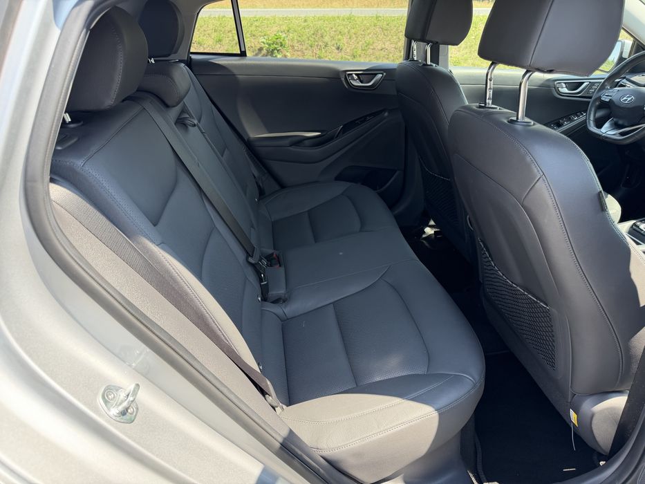 Hyundai Ioniq 1.6 Hybryda Plug-in 90 Tys km Automat Bezwypadlowy Niemcy
