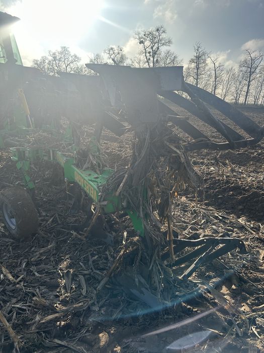 Плуг обертовий навісний Велес Агро ПОНМ-3-35+1