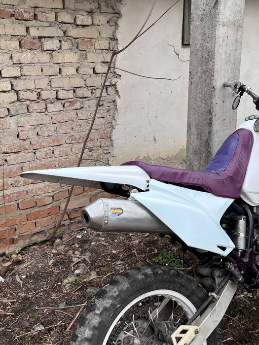 Suzuki ts200r (ne kovi geon honda yamaha kawasaki ktm)