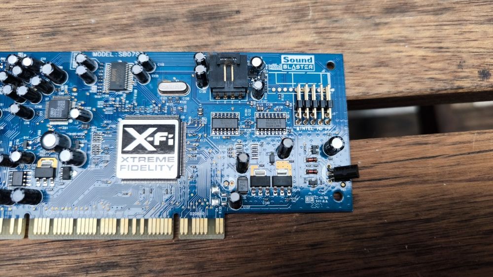 Placa de som Creative Soundblaster X-FI