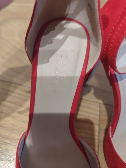 Buty eleganckie 37 / 38  żywa czerwień