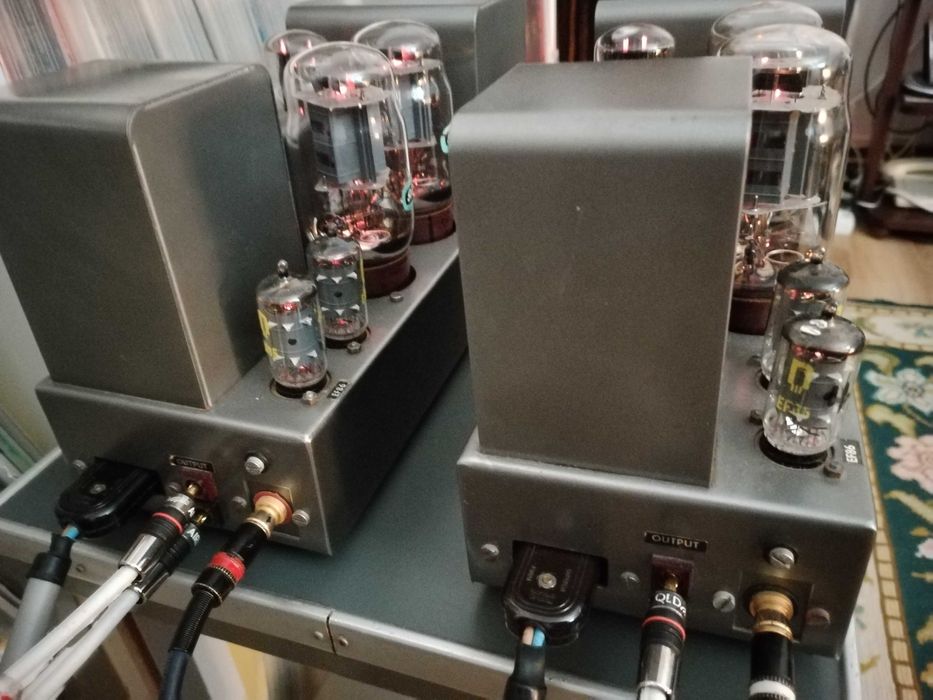 QUAD II amplificadores à Válvulas