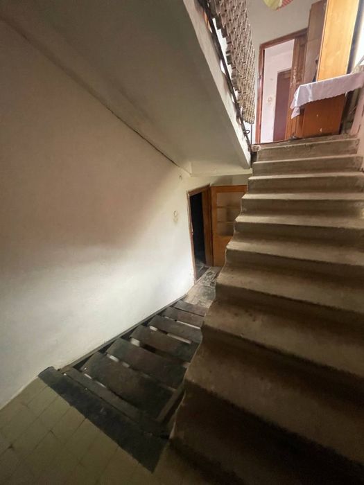 Продаж будинку на Роші