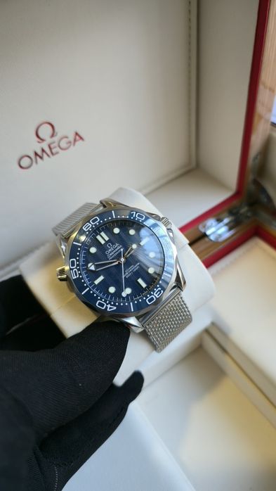 Omega Seamaster-300M (novo modelo 007- Automatic)