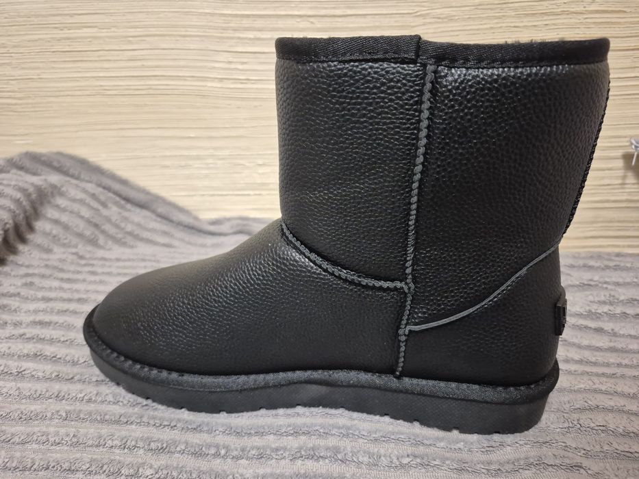 Теплі чоловічі угги 46 розмір