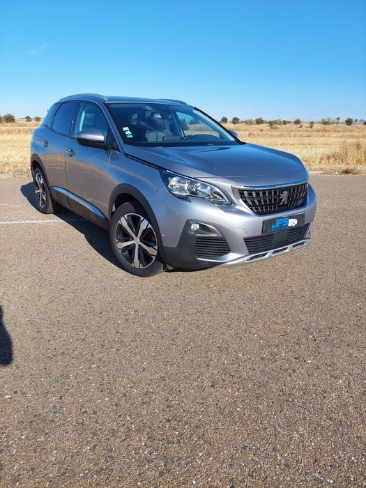 Peugeot 3008 1.2 PureTech Allure