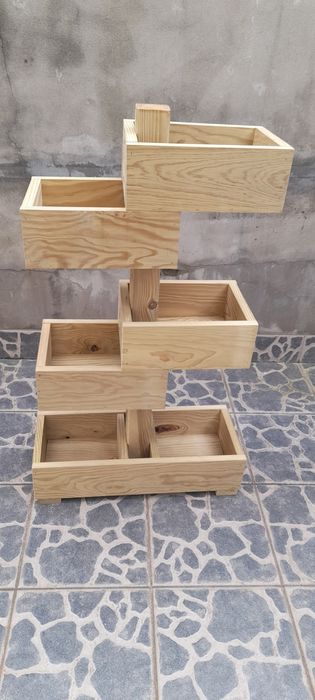 Floreiras.              .