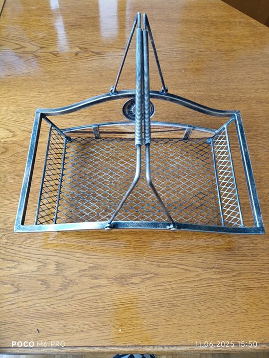Ozdobny metalowy koszyk owocarka wymiary 38 x 23 wysokość 13