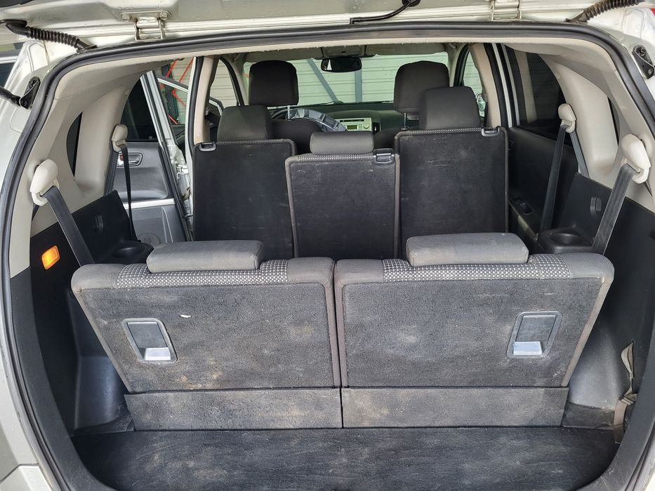 Тойота Корола Версо 2007рік 7місць